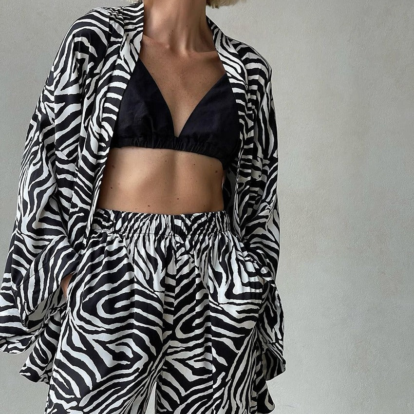 Dame Elegant Strand-Outfit i Zebra-Print Stilla