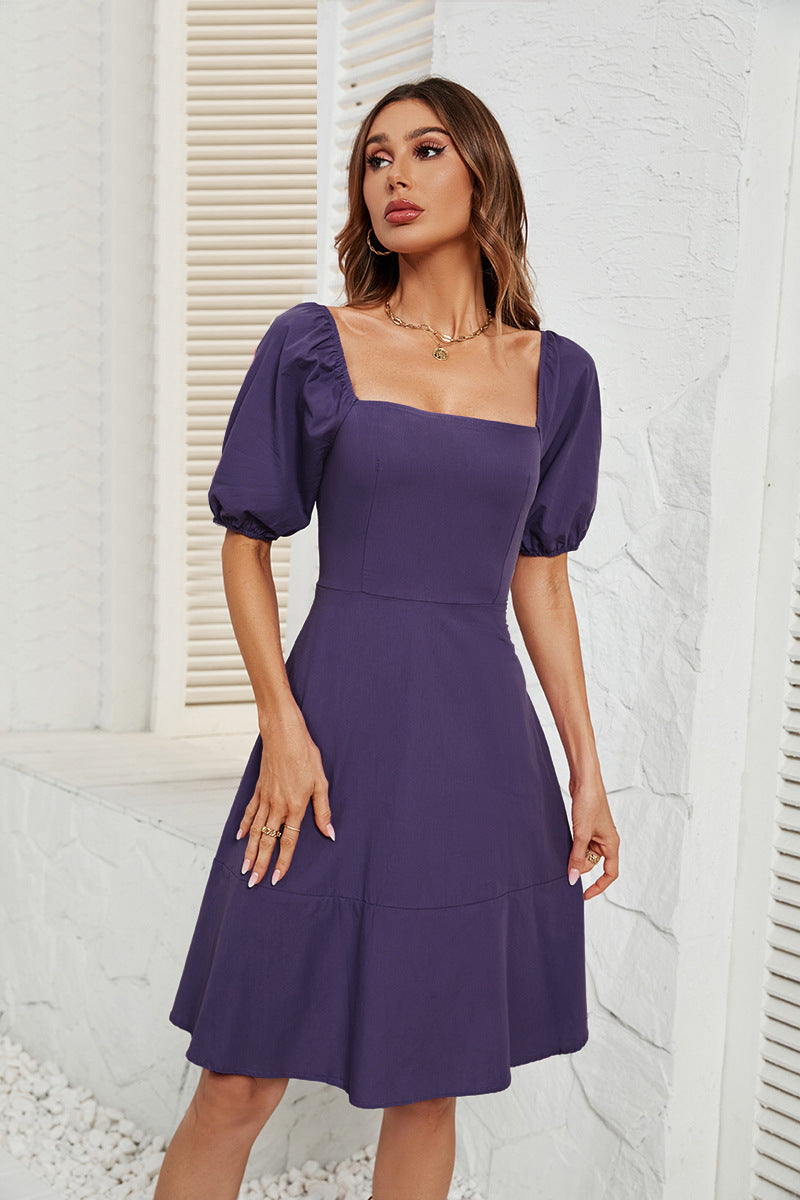 Dame Off-Shoulder Kjole med Puffærmer og svajende Skørt Stilla