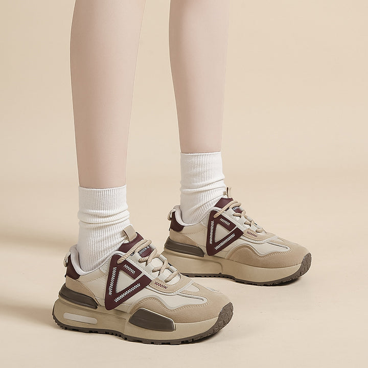 Dame Sporty Sneakers med moderne design og optimal støddæmpningsteknologi Stilla