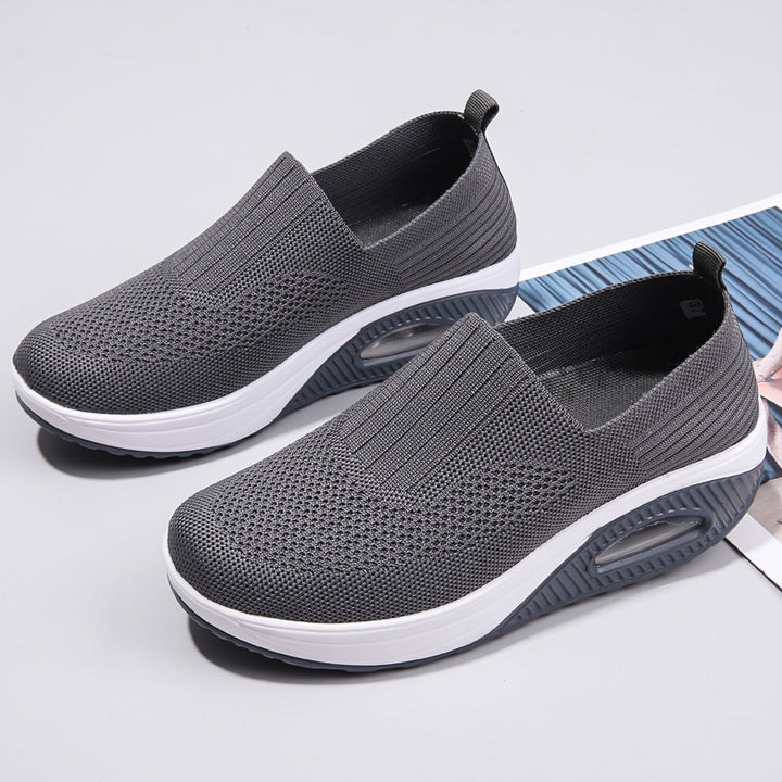 Dame nan elastiske strik-sandaler med ergonomisk kile sål og synlig luftpude kapsel Skovae