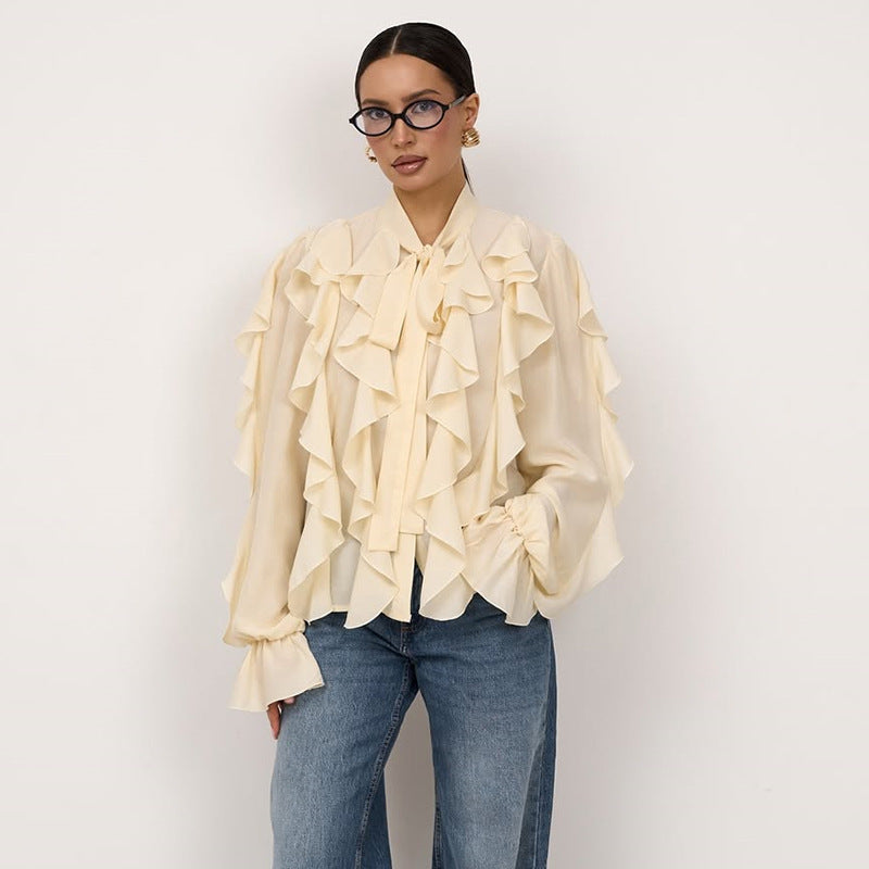 Dame rynket bluse med elegant krave og lange ærmer Stilla