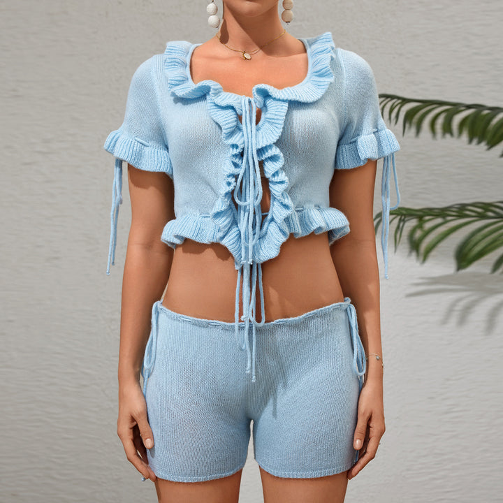 Dame kortærmet striktop med flæser og matchende shorts Stilla