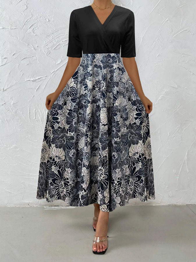 Dame Maxikjole med blomstret design og elegant indpakningseffekt Stilla