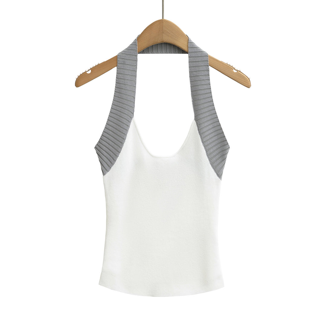 Dame sports top med moderne stropper og figurformende snit Stilla