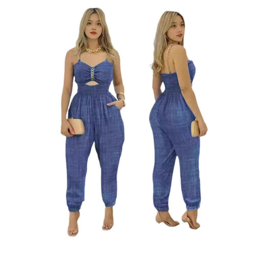 Dame mode jumpsuit med cut-out og tynde stropper Skovae