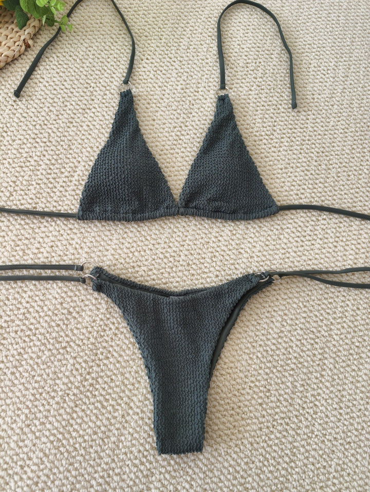 Dame Triangel-Bikini med struktureret stof og elegante ringdetaljer Skovae