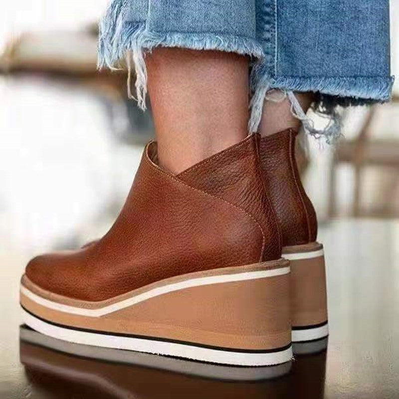 Damer Wedge-støvletter med elegant design og fleksibel sål Stilla