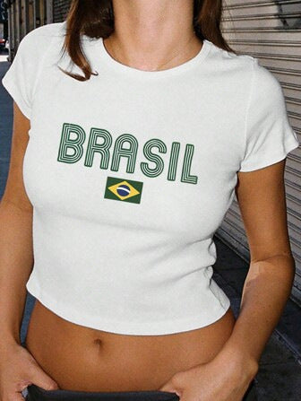 Dame Crop-T-shirt med kreativ grafiktryk og stilfuld skrift Skovae