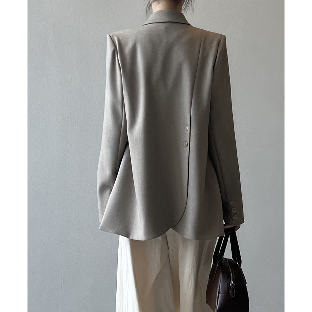 Dame elegant dobbeltbrystet blazer med skræddersyet silhuet og fin stof Stilla