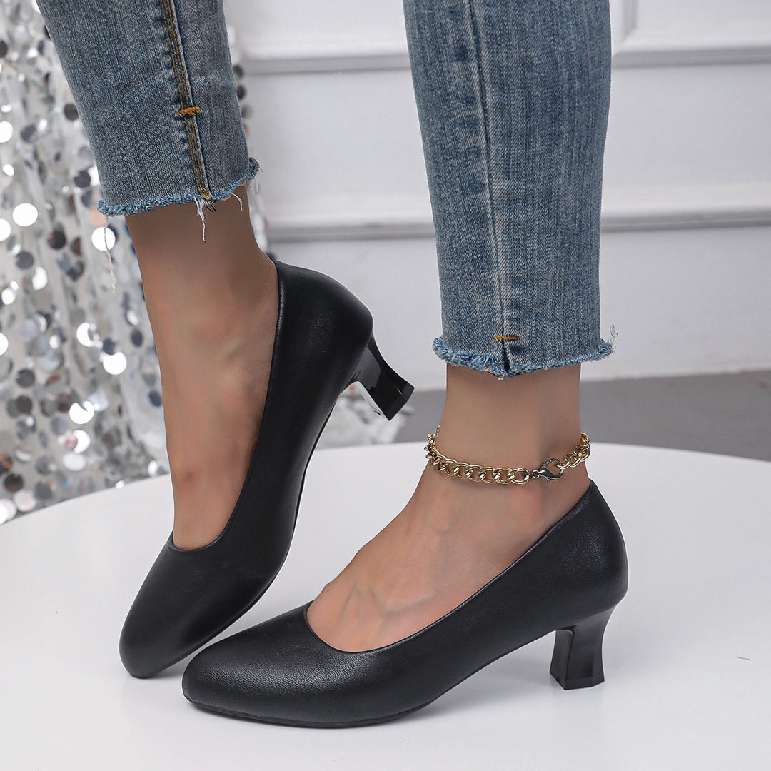 Dame elegante og komfortable pumps med mellem lille hæl Stilla