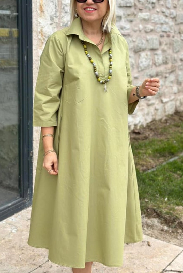 Dame skjortekjole med generøse lommer og elegant snit Stilla