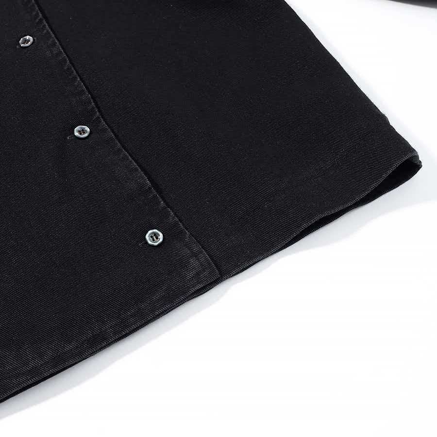 Damer moderne denimjakke med asymmetrisk krave og praktiske trykknapper Stilla