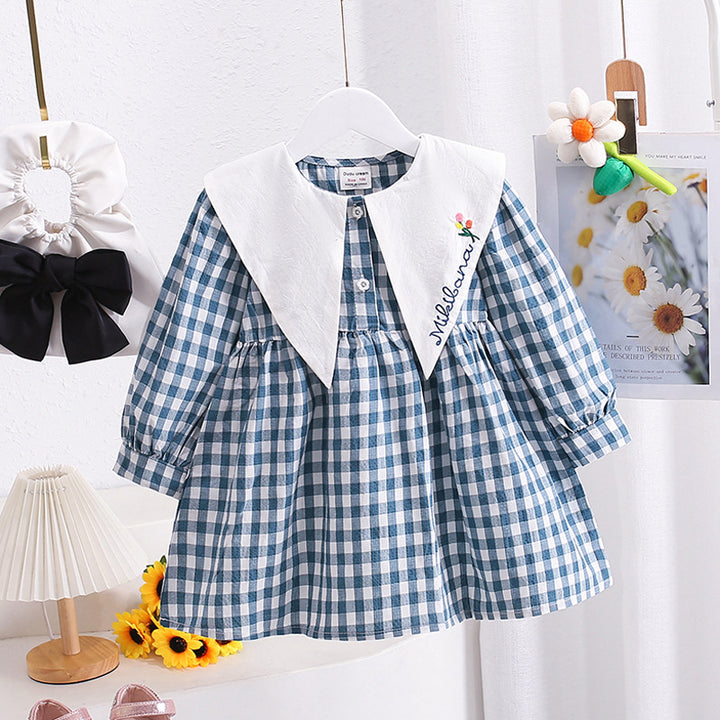 Pigebørneskjorte i Gingham ruder med elegant Peter Pan-krave Stilla