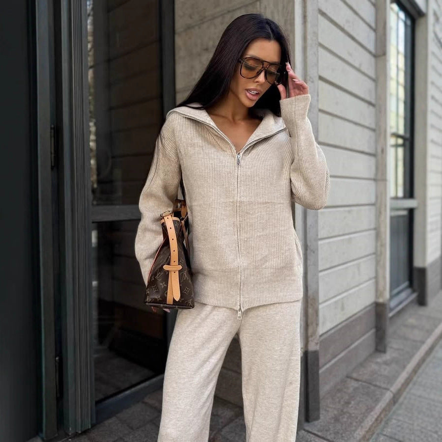 Kvinders sporty sweater med høj krave og lynlås element Skovae