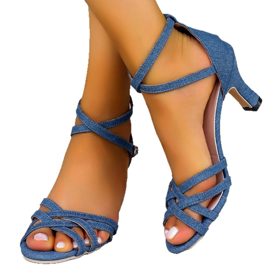 Dame Riemchen-Pumps med justerbart remdesign og elegant hæl Stilla