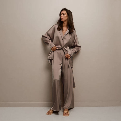 Dame Satin Pyjamas Sæt med elegante knapdetaljer og komfortabel pasform Stilla