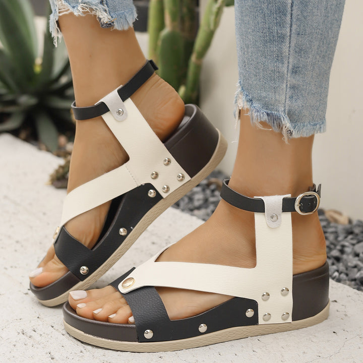 Dame komfortable sandaler med florale accenter Stilla