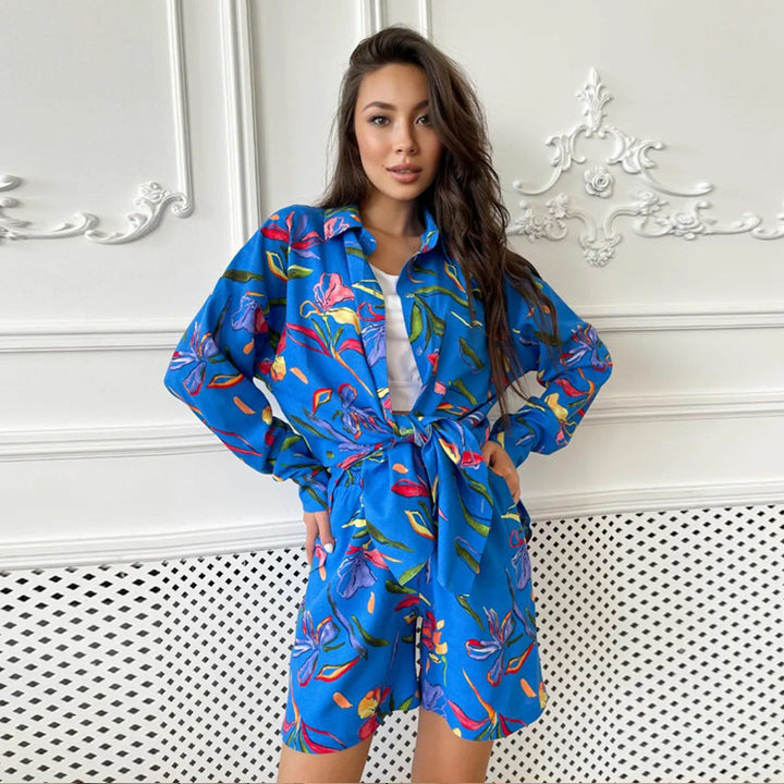 Dame Legende Bluse- og shorts-sæt med blomstertryk Stilla