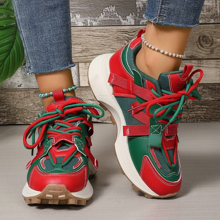 Dame Sporty Lifestyle Sneakers med markant materialmix og dæmpende sål Stilla