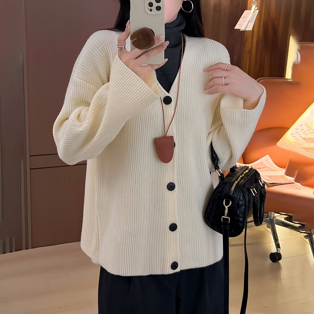Damernes chunky strik cardigan med lange ærmer og en afslappet pasform Stilla