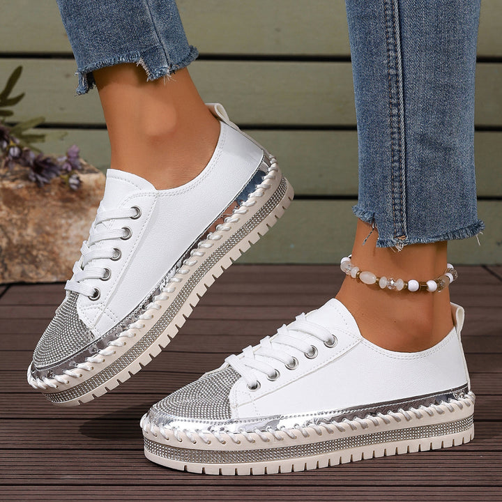 Dame Sporty Sneakers med modeglans og skridsikker sål Stilla