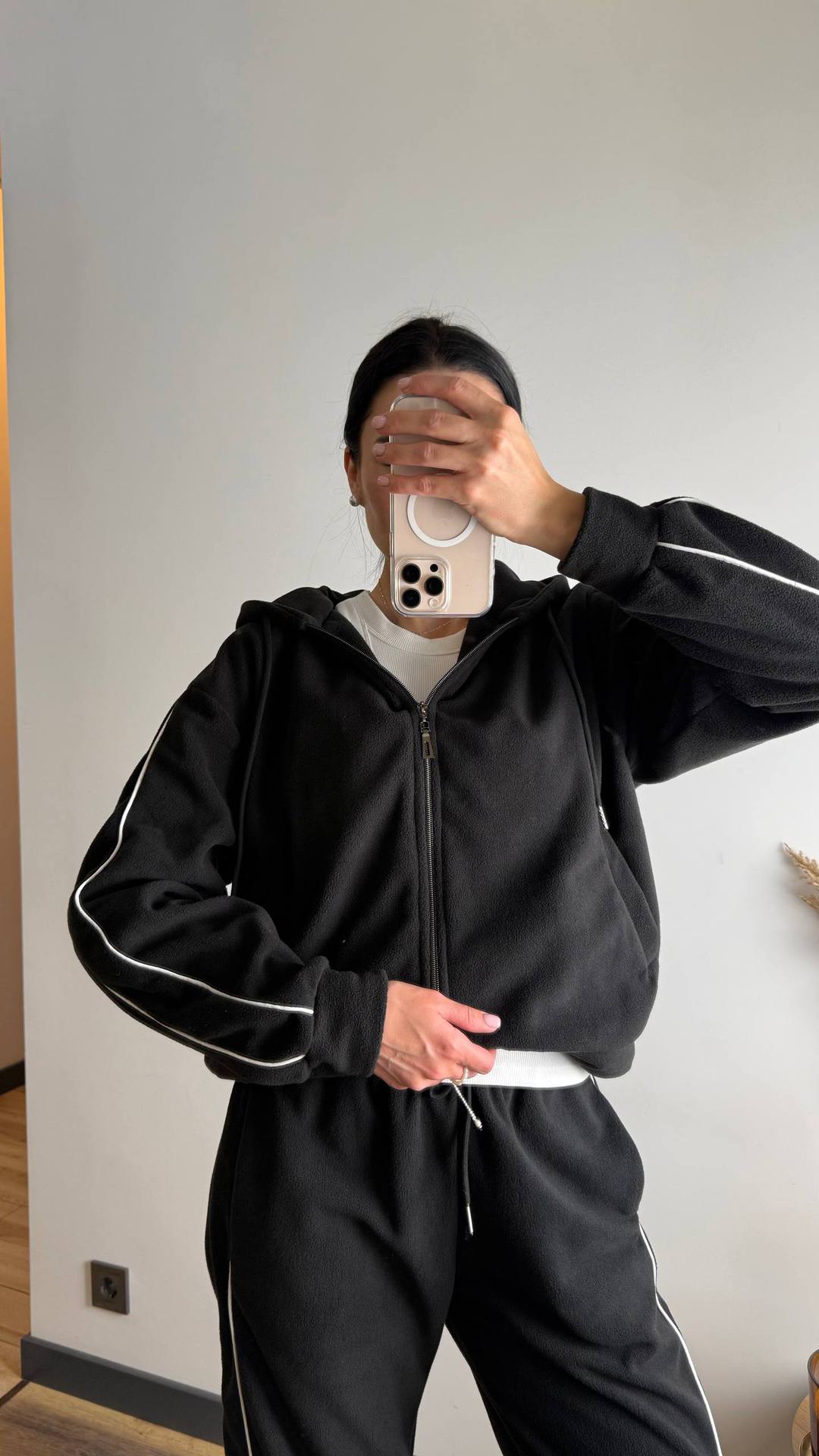 Kvindernes sporty fleece træningsdragt sæt med lynlås og sidelister Skovae
