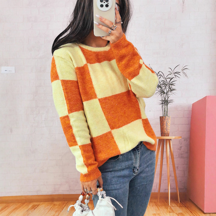 Kvindernes afslappede sweater med moderne ternet mønster Stilla