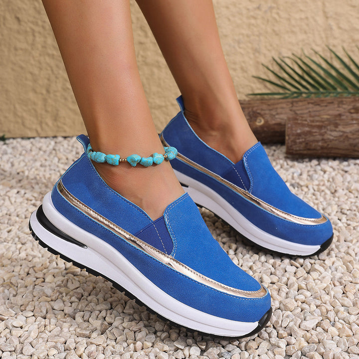Dame Slip-On Sneakers med polstret sål og elegant metalkant Stilla