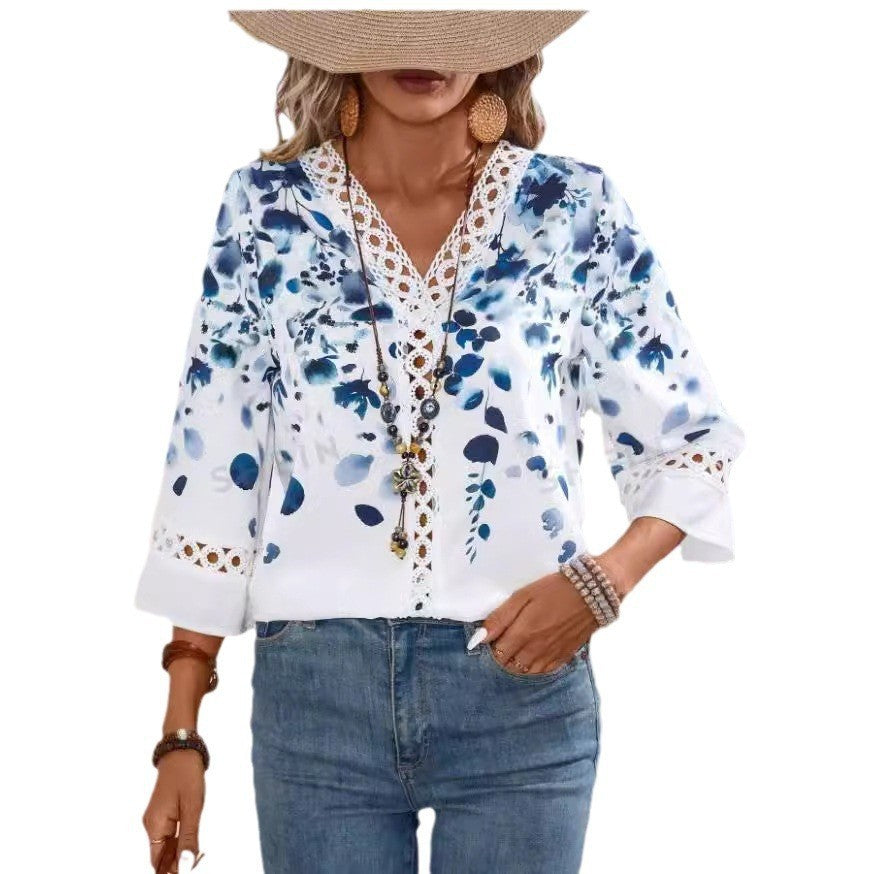 Damebluse med florale accenter og kanten decorationer Stilla
