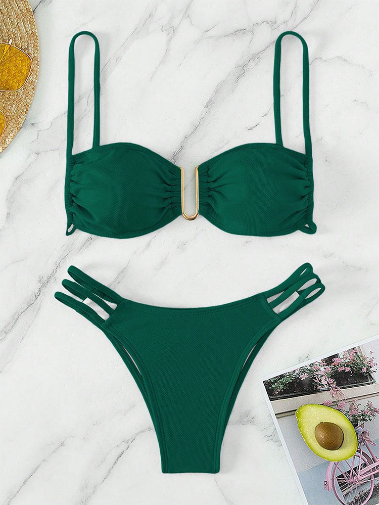 Damer bikiniset med elegant strækbart design og raffinerede detaljer Skovae