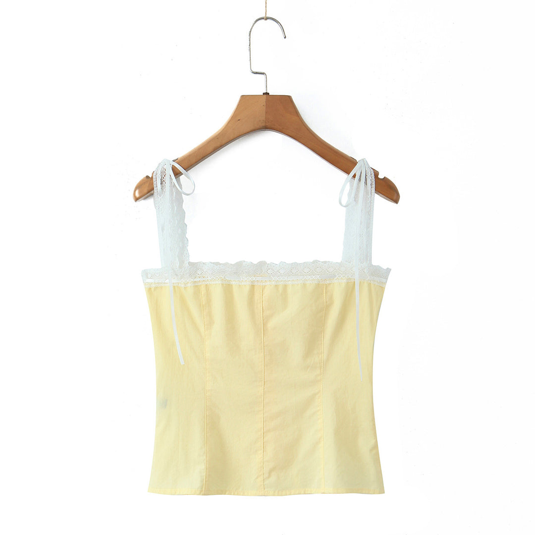 Dame Tailored Spaghetti Strap Shirt med Volantdetaljer og Knapliste Stilla