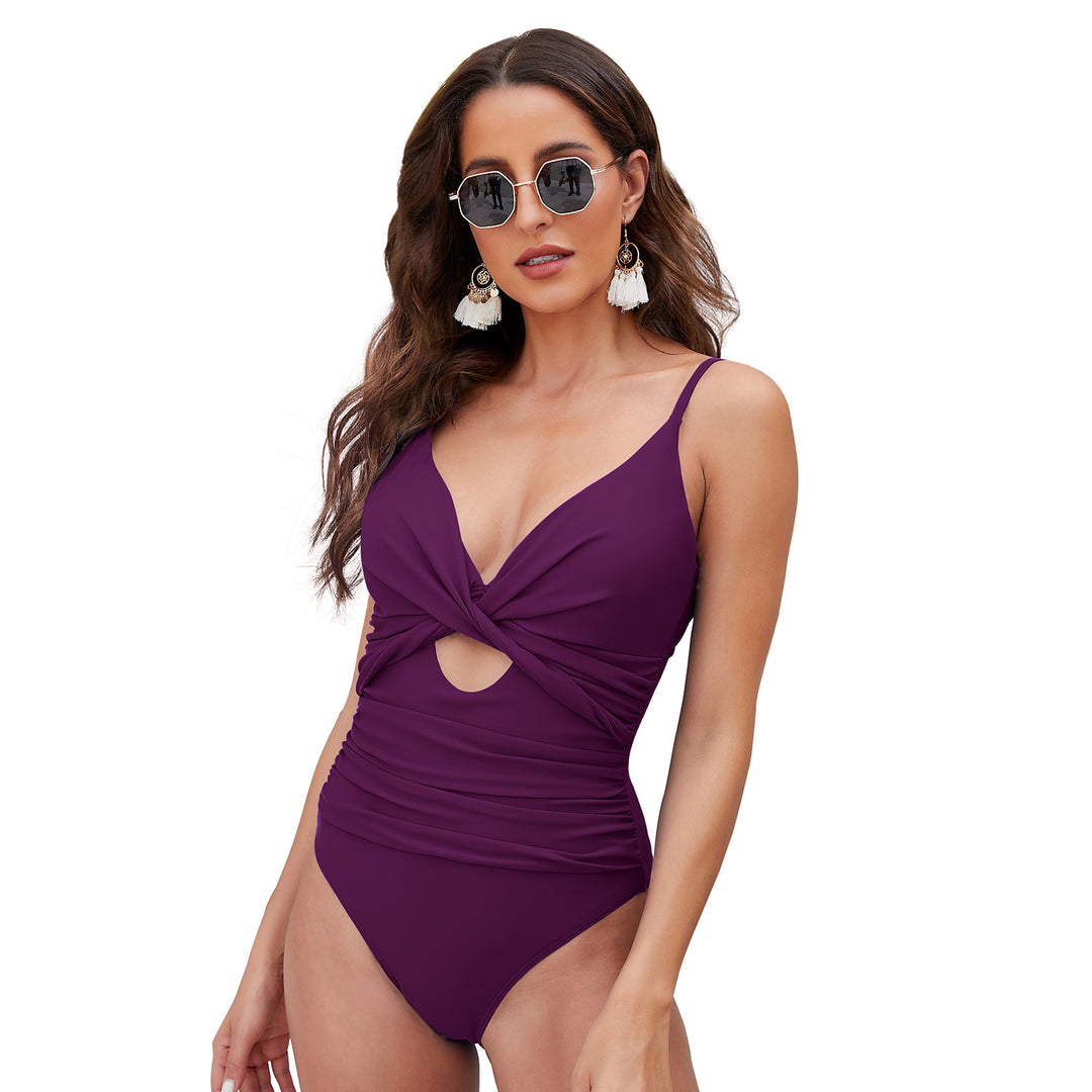 Dame one-piece badedragt med eksklusivt indviklet design og forførende cut-out Stilla