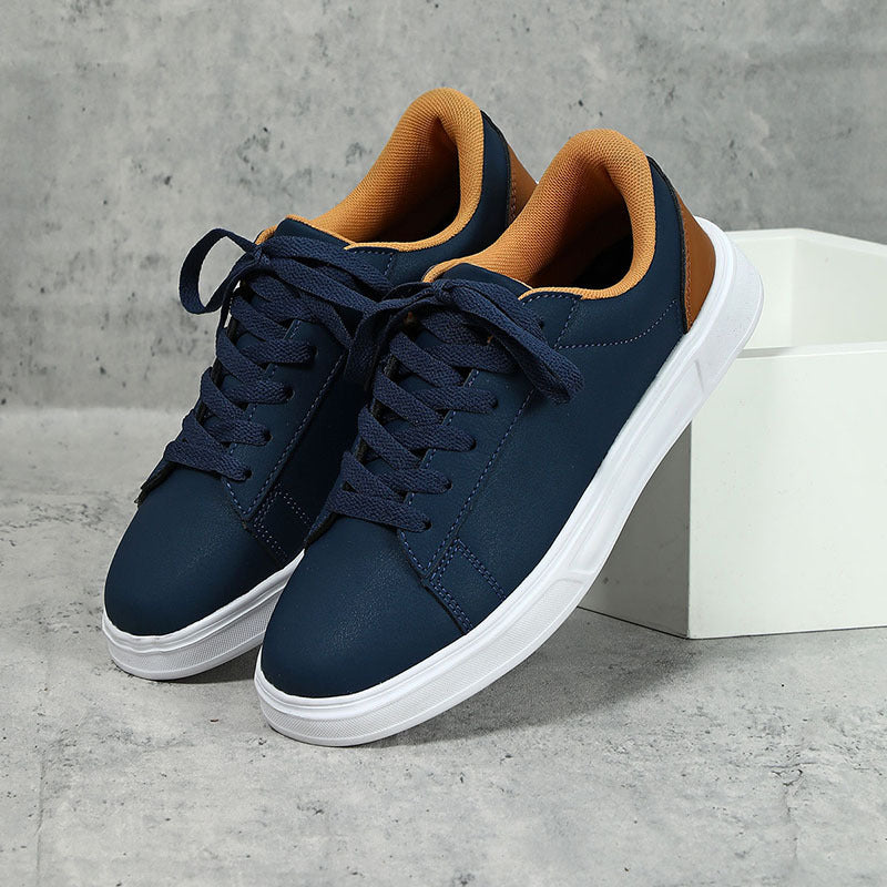 Dame Sneakers med glitrende accent Stilla