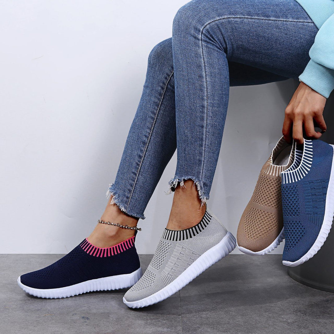 Dame Sporty Slip-On Sneakers med elastisk strikoverdel og skridsikker sål Stilla