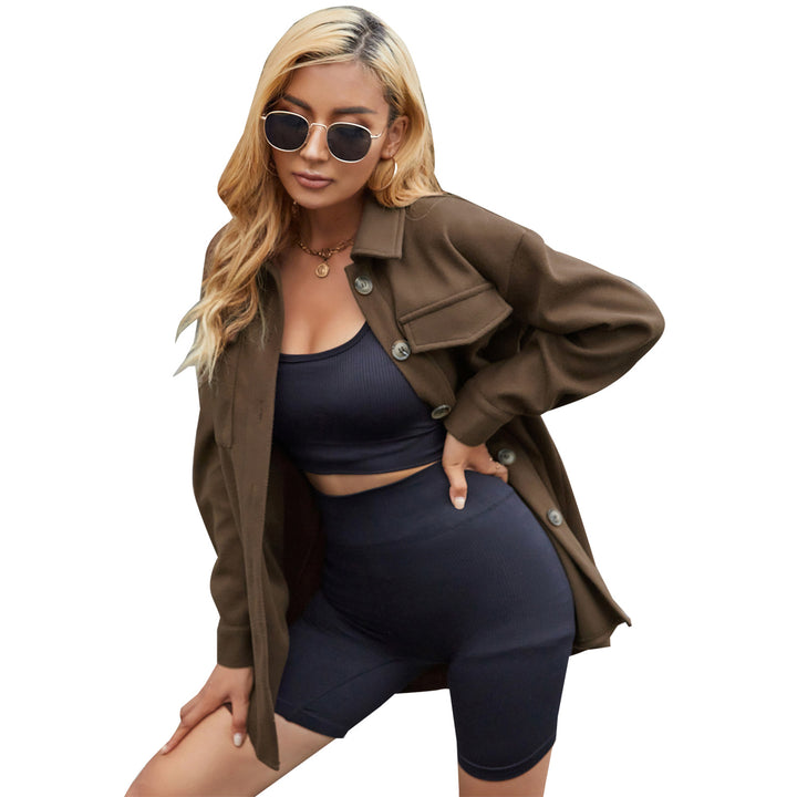 Kvinders casual oversized skjortejakke lavet af blødt materiale med praktiske lommer Stilla