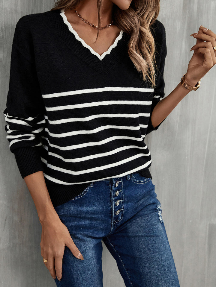 Damer fashionable V-hals pullover med stribemønster Stilla