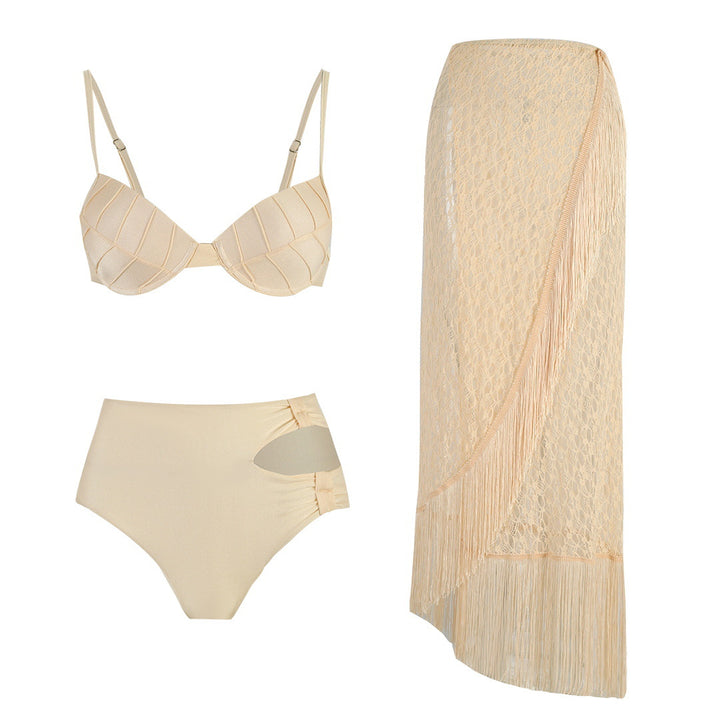 Dame bikini-sæt med elegant frynse nederdel og fashionable top Stilla