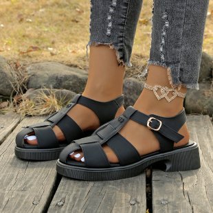 Dame Komfortable Sandaler med justerbart remdesign og skridsikker sål Stilla