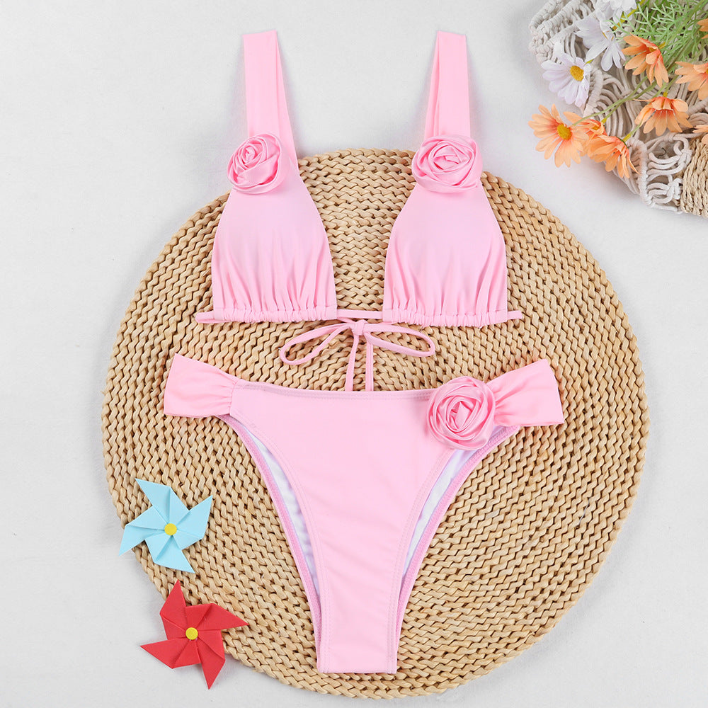 Dame bikini-sæt med florale accenter og justerbare stropper Stilla