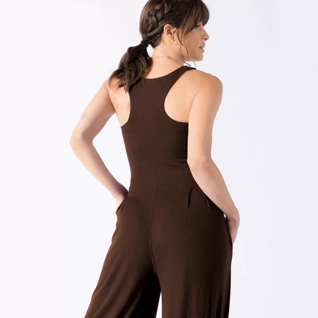 Dame jumpsuit med bredt ben og elegant look Stilla