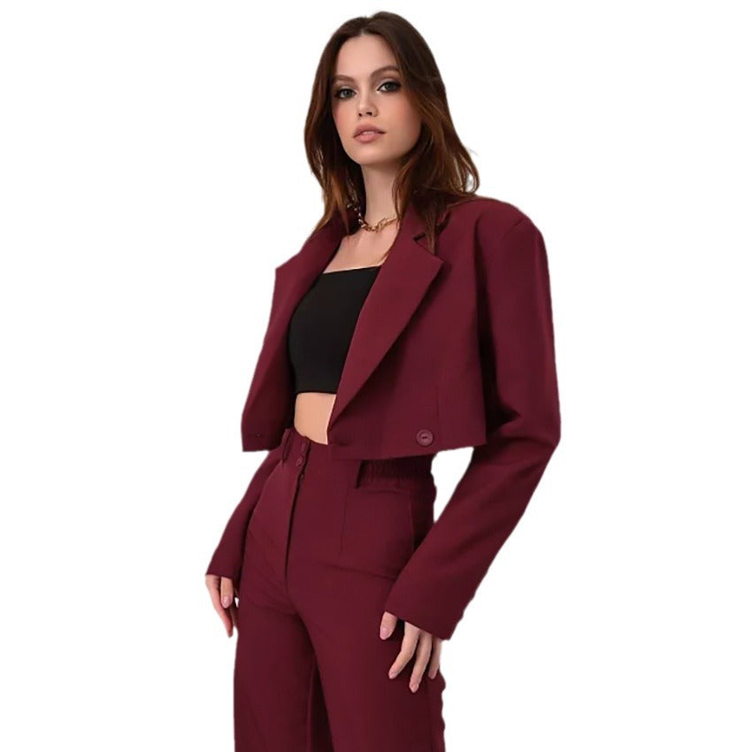 Dame Cropped Blazer i moderne stil med elegante vide bukser Stilla