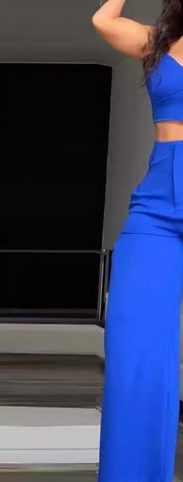 Dame sæt bestående af crop-top og vide bukser Stilla