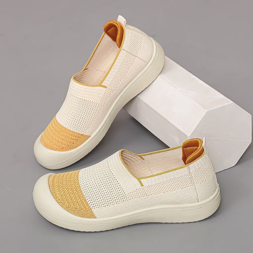 Dame Slip-On Sneakers med elastisk overdel og skridsikker sål Stilla