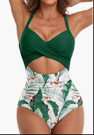 Dame ensamler-badeanstøtt med moderne twist-design og dyb cut-out Stilla