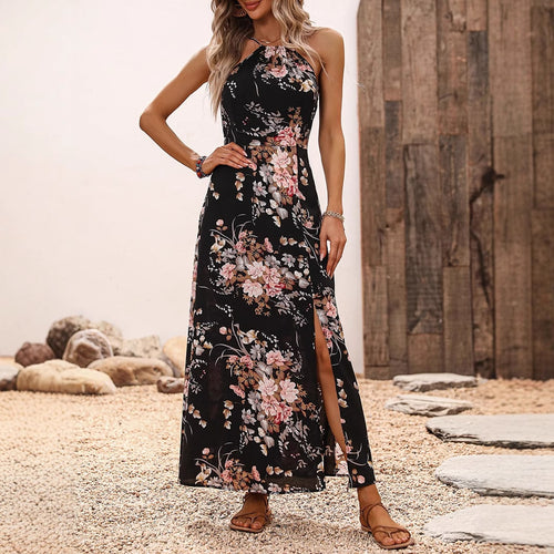 Dame maxikjole med elegante sideslidser og florale accenter Skovae