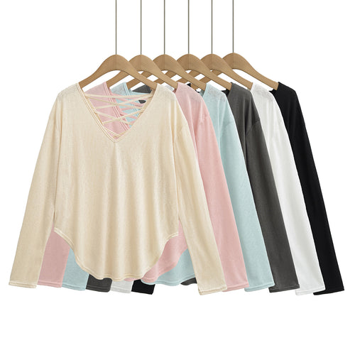 Dame langærmet shirt med dyb V-udskæring og elegant snøredetail Stilla