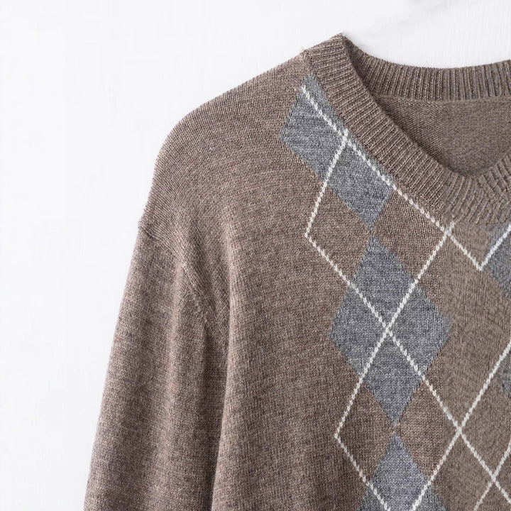 Kvindesweater med elegant diamantmønster Stilla