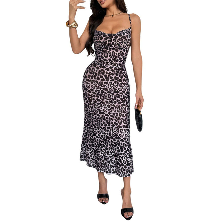Kvindernes maxikjole med leopardprint Stilla