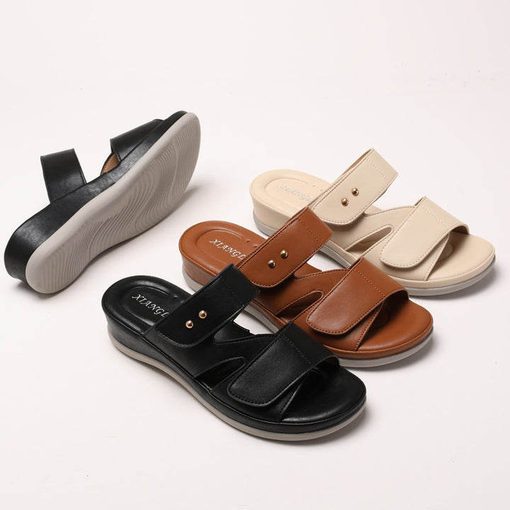 Dame slippers med justerbare remme og polstret indersål Stilla