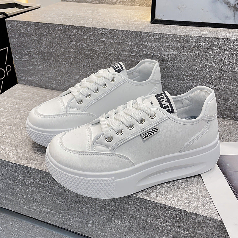 Dame sneakers med tyk sål og trendy design Stilla